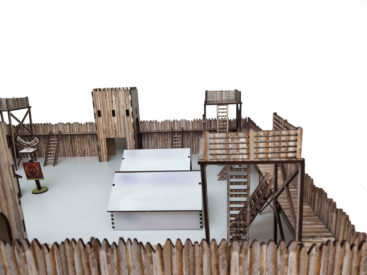 18mm Roman Fort